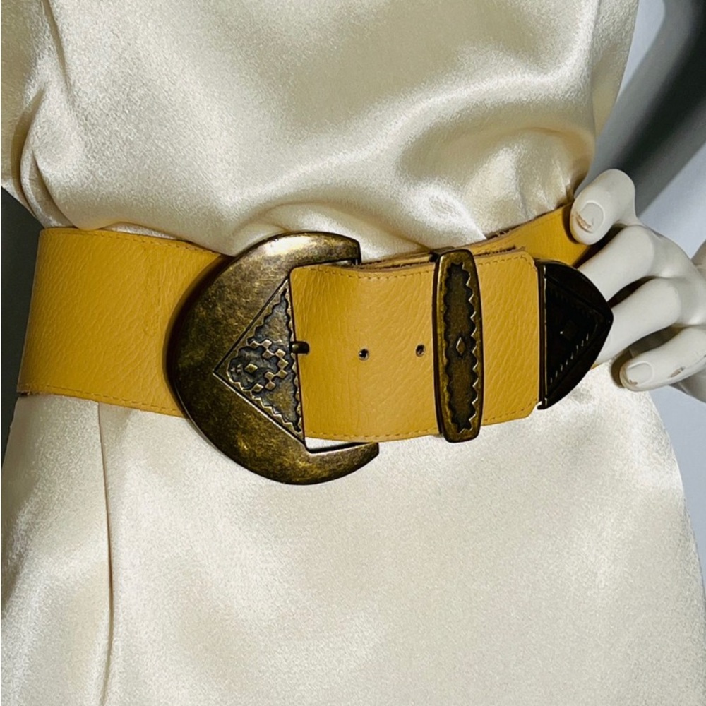 Vintage leather belt